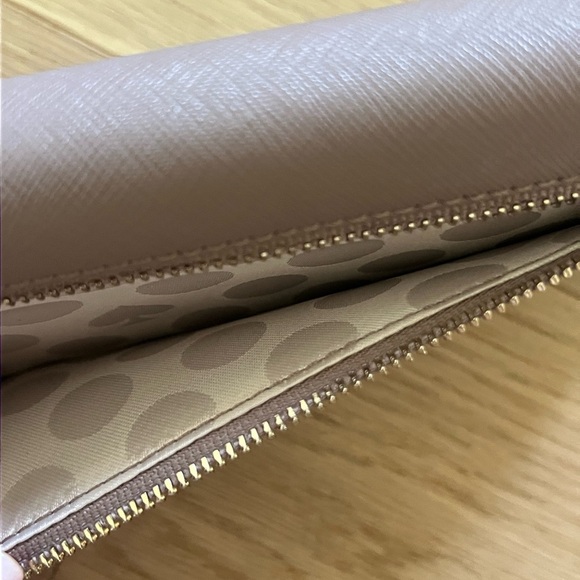 Kate Spade Wallet - NEW - Picture 6 of 6